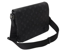 画像をギャラリービューアに読み込む, 新品未使用 LOUIS VUITTON ルイヴィトン ディストリクトPM ショルダーバッグ M46255 モノグラムエクリプスキャンバス 中古 4b003009