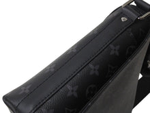 画像をギャラリービューアに読み込む, 新品未使用 LOUIS VUITTON ルイヴィトン ディストリクトPM ショルダーバッグ M46255 モノグラムエクリプスキャンバス 中古 4b003009