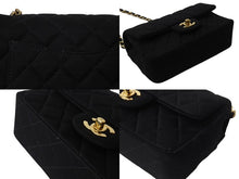 Load image into Gallery viewer, CHANEL シャネル ミニマトラッセ シングルフラップ シングルチェーン 19番台 コットンジャージー ブラック ゴールド金具 美品 中古 4b003011