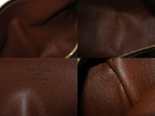 Load image into Gallery viewer, 極美品 LOUIS VUITTON ルイヴィトン パピヨン26 ハンドバッグ M51366 モノグラム PVC レザー ブラウン ゴールド金具 中古 4b003030