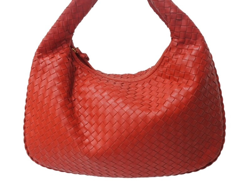 BOTTEGA VENETA ボッテガヴェネタ イントレチャート ホーボー ワンショルダーバッグ 115653 レザー レッド 美品 中古 4b003032