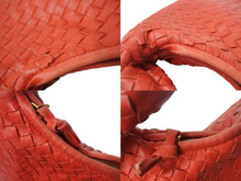 Load image into Gallery viewer, BOTTEGA VENETA ボッテガヴェネタ イントレチャート ホーボー ワンショルダーバッグ 115653 レザー レッド 美品 中古 4b003032
