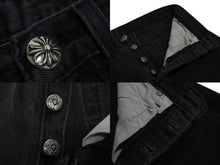 画像をギャラリービューアに読み込む, CHROME HEARTS クロムハーツ セメタリークロスパッチ デニムパンツ サイズ26 Levi's リーバイス レディース ブラック 20パッチ 美品 中古 4b003166