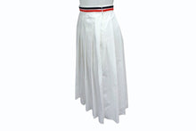 Load image into Gallery viewer, MIU MIU ミュウミュウ ポプリンスカート MG1808 11KY サイズ40 プリーツ ホワイト レッド ブラック 22FW 美品 中古 4b003177