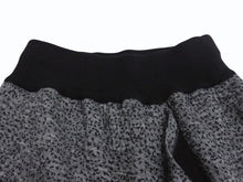 画像をギャラリービューアに読み込む, ISSEY MIYAKE イッセイミヤケ ニット スカート 80s L N 64707 日本製 ウール アクリル グレー ブラック サイズM 美品 中古 4b003191