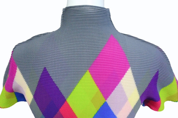 me ISSEY MIYAKE ミー イッセイミヤケ アーガイル柄 プリーツ ハイネック ワッフルブラウス MI71FK245 マルチカラー 良品 中古 4b003192