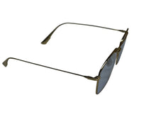 Load image into Gallery viewer, 極美品 Christian Dior クリスチャンディオール サングラス アイウェア J5G サイズ145 メタルフレーム ブルー ゴールド プラスチック 中古 4b003200