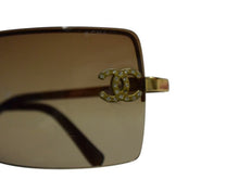 Load image into Gallery viewer, CHANEL シャネル リムレス サングラス 4092-B c.125/13 サイズ62□15 120 ココマーク ラインストーン ブラウン 美品 中古 4b003212