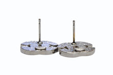 Load image into Gallery viewer, 極美品 CHANEL シャネル ピアス ココマーク 両耳 01P刻印 4.6g メタル スクエアラインストーン シルバー 中古 4b003222