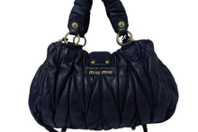 Load image into Gallery viewer, MIUMIU ミュウミュウ マテラッセ ハンドバッグ 2WAY キルティング レザー ブラック ゴールド金具 美品 中古 4b003265