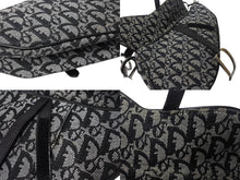 画像をギャラリービューアに読み込む, 極美品 Christian Dior クリスチャンディオール トロッター サドルバッグ ブラック ガリアーノ期 シルバー金具 ブラック ワンショルダー ロゴ 中古 4b003266