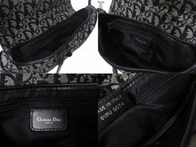 画像をギャラリービューアに読み込む, 極美品 Christian Dior クリスチャンディオール トロッター サドルバッグ ブラック ガリアーノ期 シルバー金具 ブラック ワンショルダー ロゴ 中古 4b003266