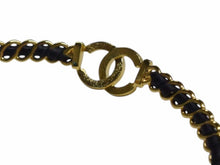 Load image into Gallery viewer, 極美品 CHANEL シャネル ネックレス チョーカー 重量約26.1g I24K刻印 ココマーク レザー メタル GP ゴールド ブラック 24AW 中古 4b003279