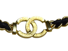 Load image into Gallery viewer, 極美品 CHANEL シャネル ネックレス チョーカー 重量約26.1g I24K刻印 ココマーク レザー メタル GP ゴールド ブラック 24AW 中古 4b003279