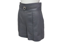 Load image into Gallery viewer, HERMES エルメス ショートパンツ ショーツ サイズ34 ラムレザー グレー 2021年 Dカン オールレザー 美品 中古 4b003292