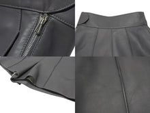 Load image into Gallery viewer, HERMES エルメス ショートパンツ ショーツ サイズ34 ラムレザー グレー 2021年 Dカン オールレザー 美品 中古 4b003292