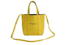 画像をギャラリービューアに読み込む, BALENCIAGA バレンシアガ エブリデイトート XXS 2WAY トートバッグ ハンドバッグ レザー イエロー ブラック 美品 中古 4b003304