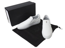 画像をギャラリービューアに読み込む, 新品同様 CHROME HEARTS クロムハーツ スニーカー スリッポン CHプラス レザーパッチ ダガー レザー ラバー サイズ43 ホワイト 中古 4b003359