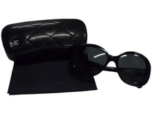 画像をギャラリービューアに読み込む, CHANEL シャネル キルティング ココマーク サングラス ブラック プラスチック 56☐17 5188 アイウェア 小物 ロゴ オーバル 美品 中古 4b003362