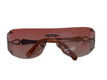 画像をギャラリービューアに読み込む, CHANEL シャネル シールド サングラス 2044 C103 サイズ125 ココマーク ラインストーン ピンク グラデーションレンズ 良品 中古 4b003364