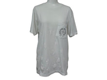 画像をギャラリービューアに読み込む, CHROME HEARTS クロムハーツ オールド バックスクロールラベルスタープリント ポケットＴシャツ RN#95024 コットン ホワイト 美品 中古 4b003373