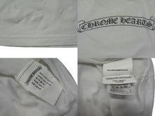 画像をギャラリービューアに読み込む, CHROME HEARTS クロムハーツ オールド バックスクロールラベルスタープリント ポケットＴシャツ RN#95024 コットン ホワイト 美品 中古 4b003373