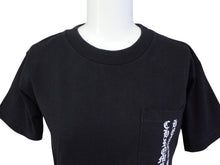 画像をギャラリービューアに読み込む, CHROME HEARTS クロムハーツ RS3 CROSS ポケットＴシャツ バッククロスプリント 国内タグ付き RN#95024 コットン サイズS ブラック 美品 中古 4b003379
