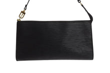 画像をギャラリービューアに読み込む, 極美品 LOUIS VUITTON ルイヴィトン ポシェット アクセソワール アクセサリーポーチ エピ M52942 ブラック ゴールド金具 中古 4b003412