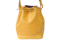 Load image into Gallery viewer, LOUIS VUITTON ルイヴィトン ノエ ショルダーバッグ エピレザー M44009 イエロー パープル ゴールド金具 良品 中古 4b003414