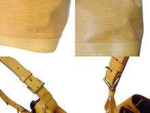 Load image into Gallery viewer, LOUIS VUITTON ルイヴィトン ノエ ショルダーバッグ エピレザー M44009 イエロー パープル ゴールド金具 良品 中古 4b003414