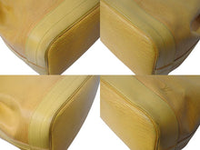 Load image into Gallery viewer, LOUIS VUITTON ルイヴィトン ノエ ショルダーバッグ エピレザー M44009 イエロー パープル ゴールド金具 良品 中古 4b003414