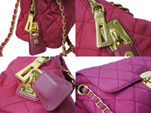 画像をギャラリービューアに読み込む, PRADA プラダ キルティング チェーンショルダーバッグ 斜め掛けバッグ ナイロン ピンク ゴールド金具 美品 中古 4b003419