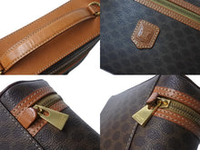 画像をギャラリービューアに読み込む, CELINE セリーヌ マカダム柄 ハンドバッグ バニティバック 化粧ポーチ PVC レザー DM95 ブラウン ゴールド金具 美品 中古 4b003433