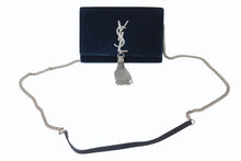 Load image into Gallery viewer, SAINT LAURENT サンローラン ケイト タッセル ベルベット チェーンウォレット 491521 ショルダーバッグ ラインストーン カサンドラロゴ グリーン 美品 中古 4b003446