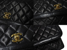 Load image into Gallery viewer, CHANEL シャネル マトラッセ Sフラップ Sチェーンショルダーバッグ 1番台 ココマーク ラムスキン ブラック ゴールド金具 美品 中古 4b003453