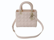 Load image into Gallery viewer, Christian Dior クリスチャンディオール LADY DIOR レディディオール ミディアムバッグ ラムスキン カナージュ 2WAY 美品 中古 4b003456