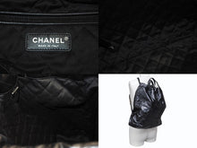 Load image into Gallery viewer, 極美品 CHANEL シャネル シャネル22 バックパック ハンドバッグ ココマーク ソーブラック カーフスキン ロゴ金具 中古 4b003486