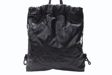 Load image into Gallery viewer, 極美品 CHANEL シャネル シャネル22 バックパック ハンドバッグ ココマーク ソーブラック カーフスキン ロゴ金具 中古 4b003486