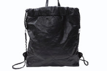 Load image into Gallery viewer, 極美品 CHANEL シャネル シャネル22 バックパック ハンドバッグ ココマーク ソーブラック カーフスキン ロゴ金具 中古 4b003486