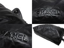 Load image into Gallery viewer, 極美品 CHANEL シャネル シャネル22 バックパック ハンドバッグ ココマーク ソーブラック カーフスキン ロゴ金具 中古 4b003486