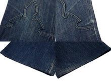 Load image into Gallery viewer, CHROME HEARTS クロムハーツ フレアニー デニムパンツ ジーンズ サイズ33 ホースシューボタン インディゴブルー 美品 中古 4b003492
