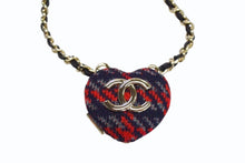 Load image into Gallery viewer, 極美品 CHANEL シャネル ツイード ハート ココマーク ロケットペンダント ネックレス AP9485 B22 K 中古 4b003497