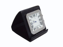 画像をギャラリービューアに読み込む, CARTIER カルティエ サントス トラベルクロック 置き時計 スイス製 レザー ステンレス W0100151 ホワイト 美品 中古 4b003500