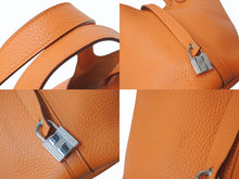 Load image into Gallery viewer, HERMES エルメス ピコタンロック PM ハンドバッグ トリヨンクレマンス オレンジ シルバー金具 ◻︎Q刻印 美品 中古 4b003510
