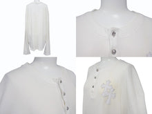 画像をギャラリービューアに読み込む, CHROME HEARTS クロムハーツ 長袖Ｔシャツ ロンT サーマル セメタリークロス レザーパッチ ホワイト コットン サイズXL 美品 中古 4b003518