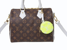Load image into Gallery viewer, 極美品 LOUIS VUITTON ルイヴィトン 2WAYバッグ スピーディ バンドリエール 25 新型 モノグラム M20754 テニス 中古 4b003523