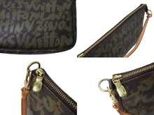 Load image into Gallery viewer, 極美品 LOUIS VUITTON ルイヴィトン ポシェットアクセソワールモノグラムグラフィティ M92191 ハンドバッグ カーキ 中古 4b003539