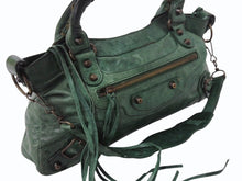 画像をギャラリービューアに読み込む, BALENCIAGA バレンシアガ ザ ファースト 2WAY ショルダーバッグ 103208・213048 グリーン レザー ハンドバッグ 良品 中古 4b003541