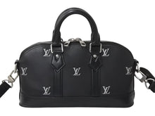 Load image into Gallery viewer, 極美品 LOUIS VUITTON ルイヴィトン アルマ EW 2WAYショルダーバッグ M24529 モノグラムカーフスキン ブラック シルバー金具 中古 4b003544