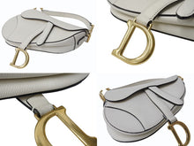 Load image into Gallery viewer, Christian Dior クリスチャンディオール サドル ミニ ハンドバッグ M0447CBAA ホワイト レザー ゴールド金具 ロゴ 美品 中古 4b003551